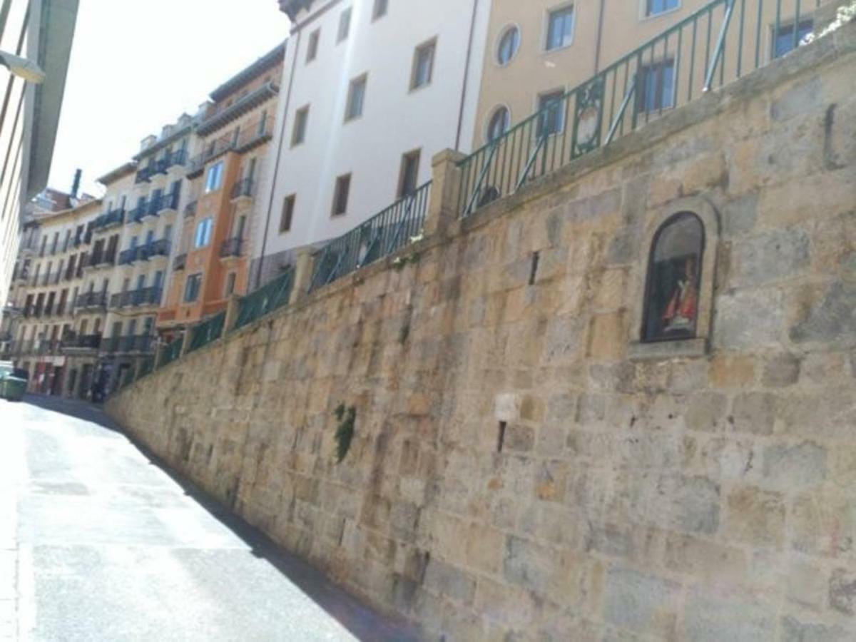 El Hogar De San Fermin Apartment Pamplona Exterior foto